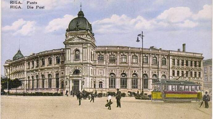 A Photo Glimpse into History: Riga Then and Now