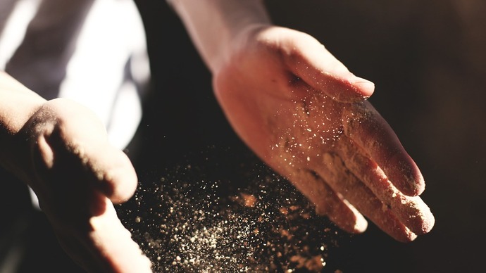 Recruiter Stories #6: The Handshake - A Limp Rag