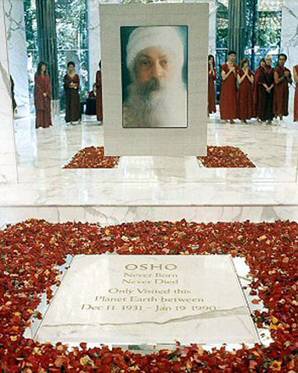 About Osho (Acharya Rajneesh)