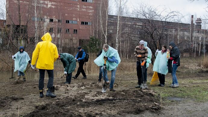 Great Cleanup 2013 in Sarkandaugava